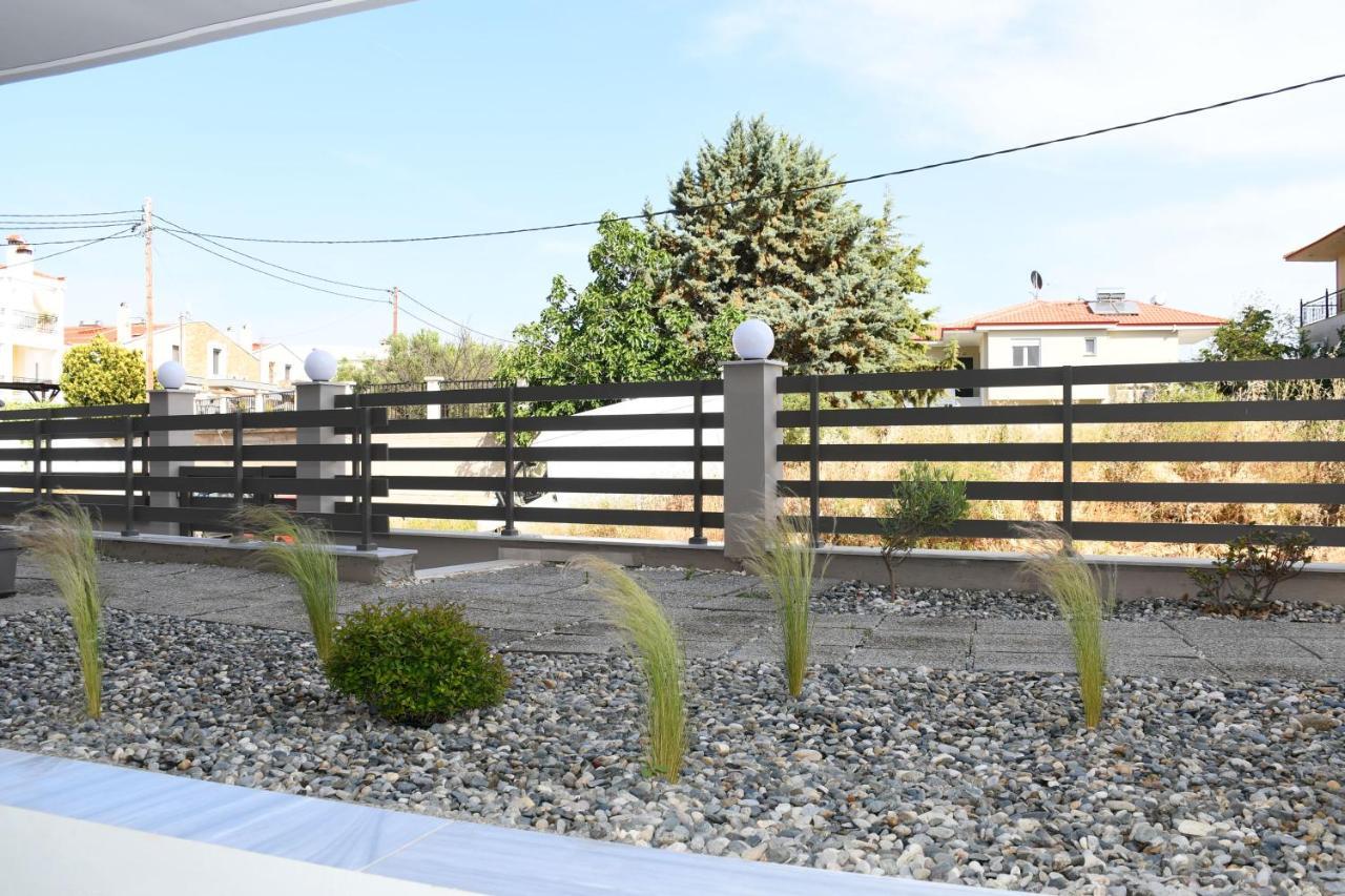 Theano Luxury Suites Nikiti Экстерьер фото