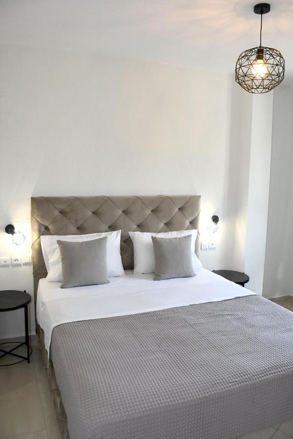 Theano Luxury Suites Nikiti Экстерьер фото